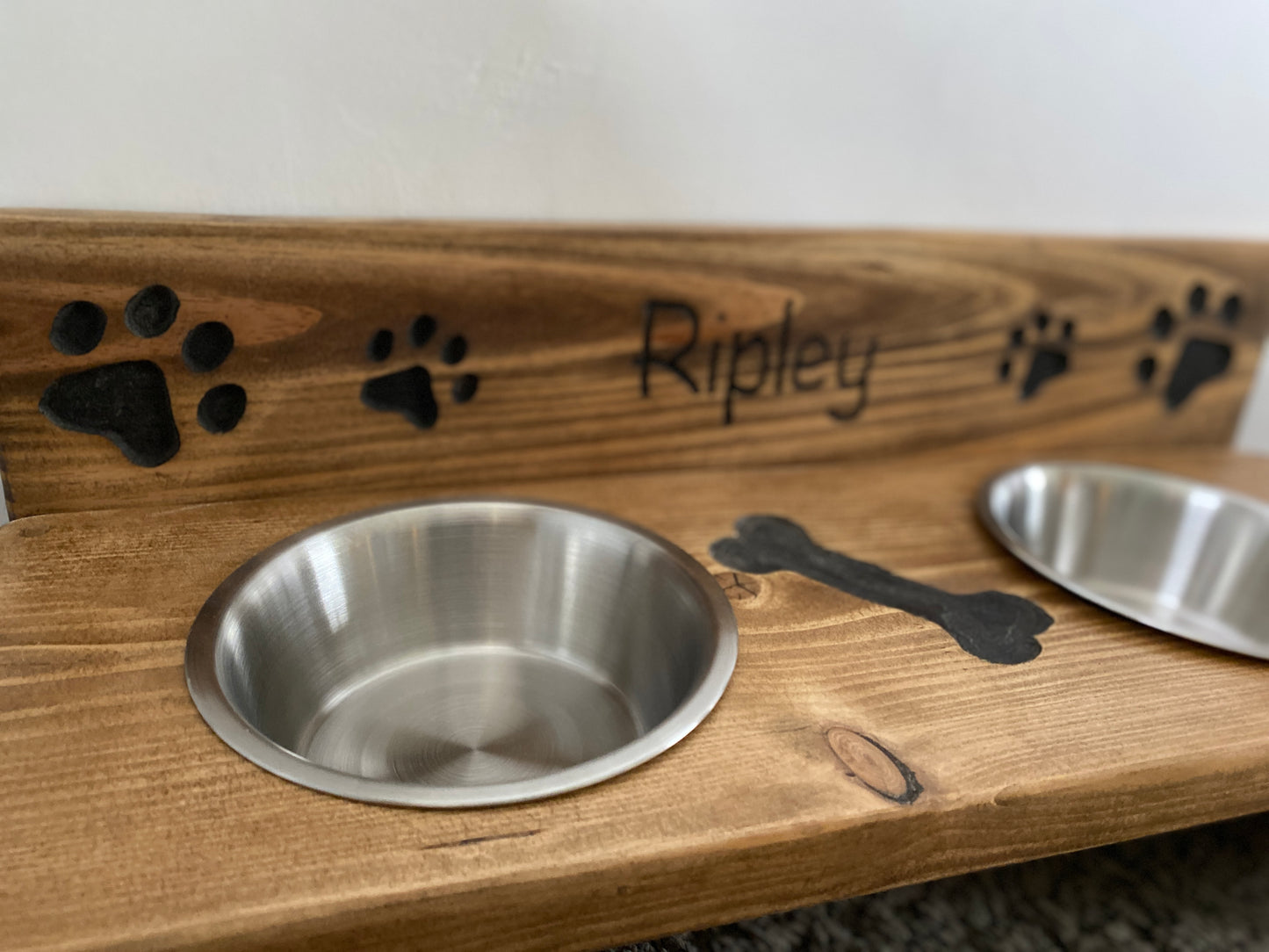 Dog/ Cat Feed and Water Station with Personalised Backsplash