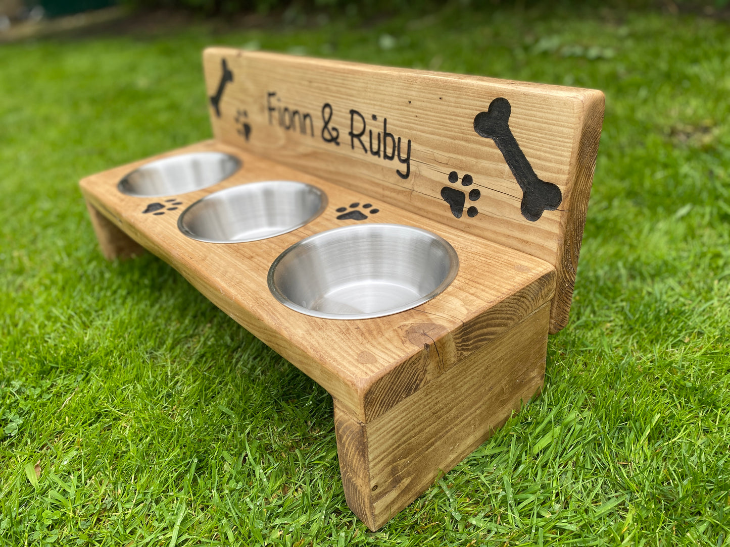 Dog/ Cat Feed and Water Station with Personalised Backsplash